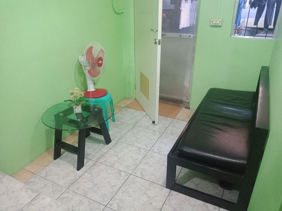 MALE BEDSPACE FOR RENT IN CROSSING MANDALUYONG