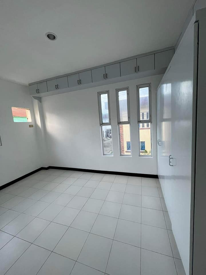 Gallery 3