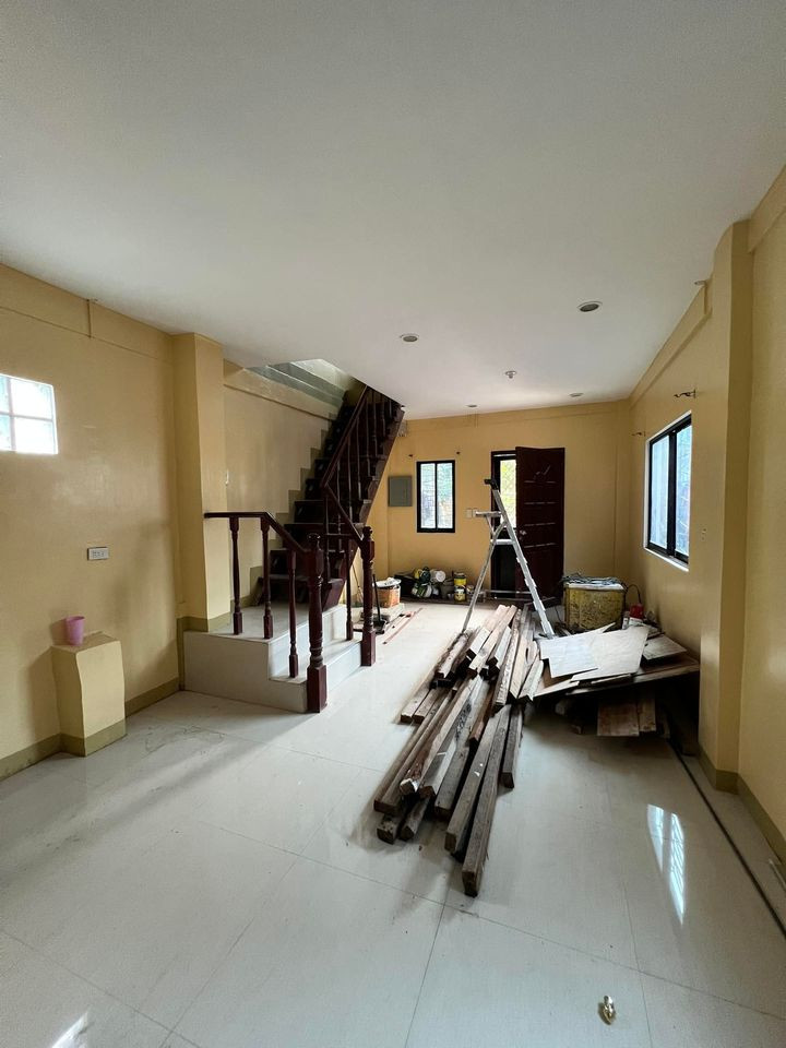Gallery 2