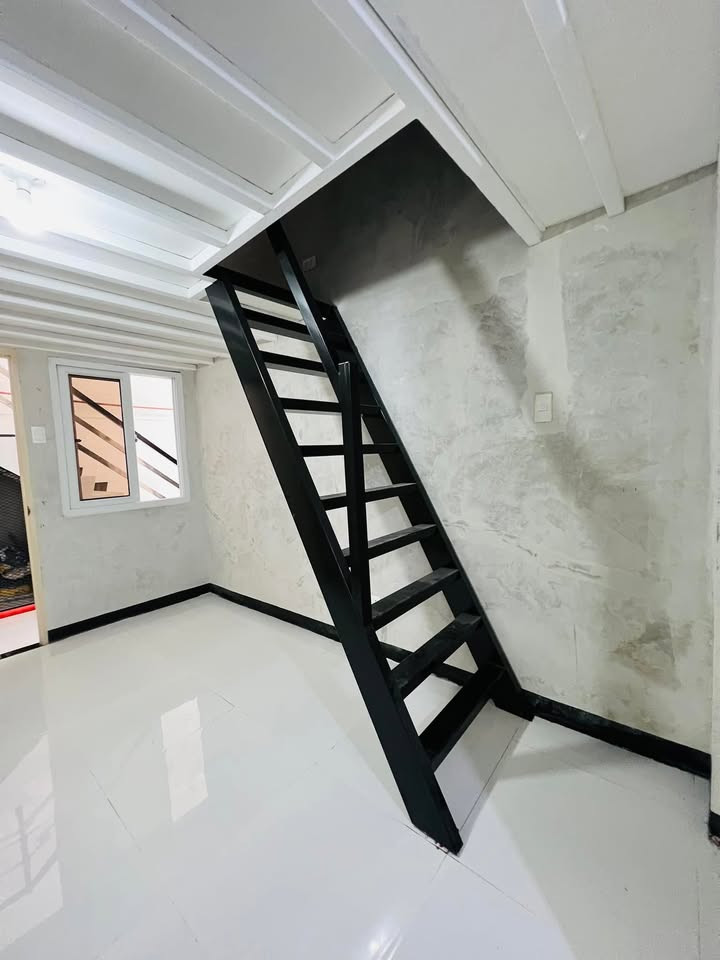Gallery 2