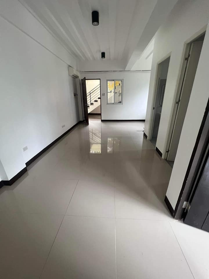 Gallery 4