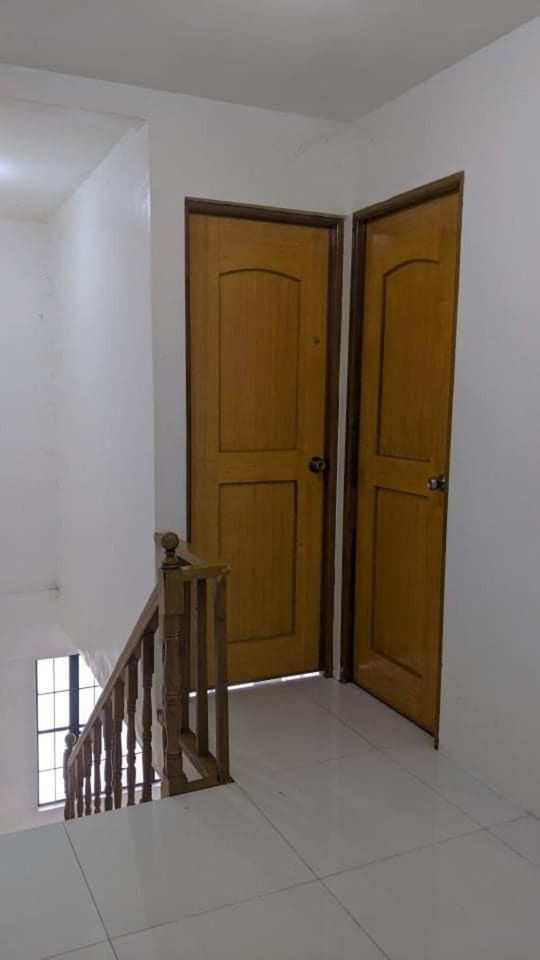 Gallery 5