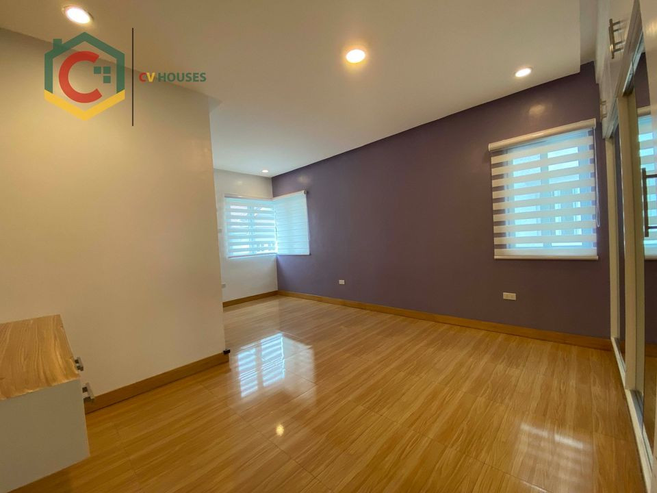 Gallery 3