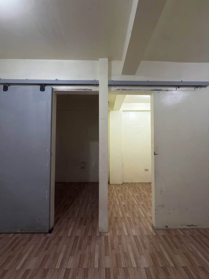 Gallery 4