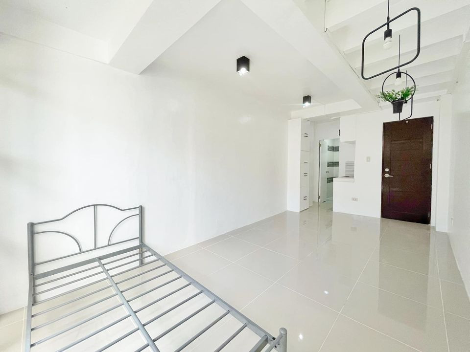 Gallery 5