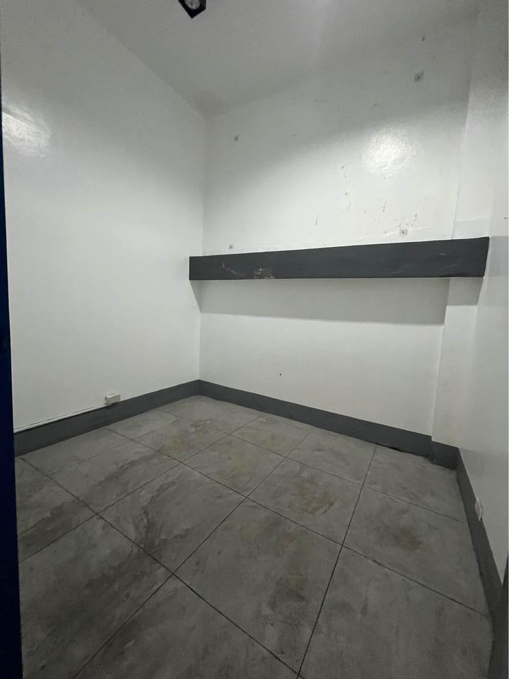 Gallery 4