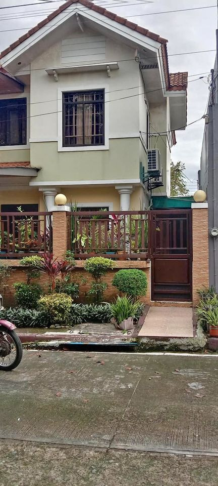 HOUSE for rent
