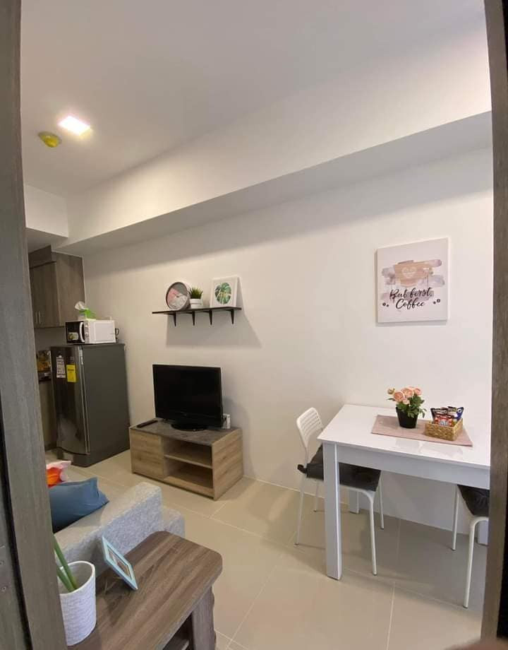 Gallery 2