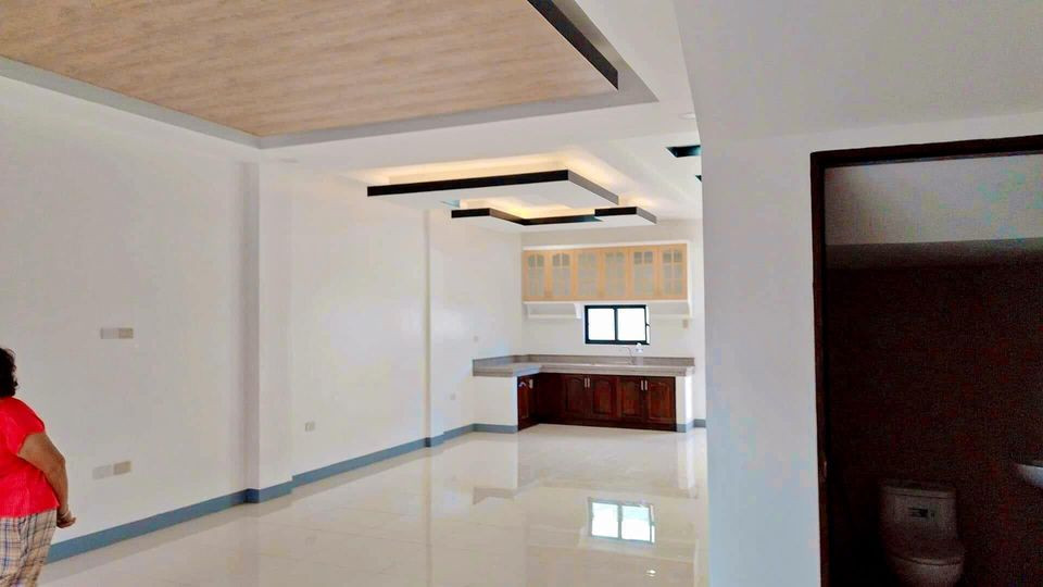 Gallery 2