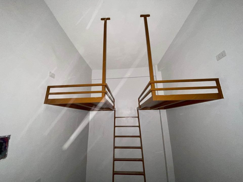 Gallery 2