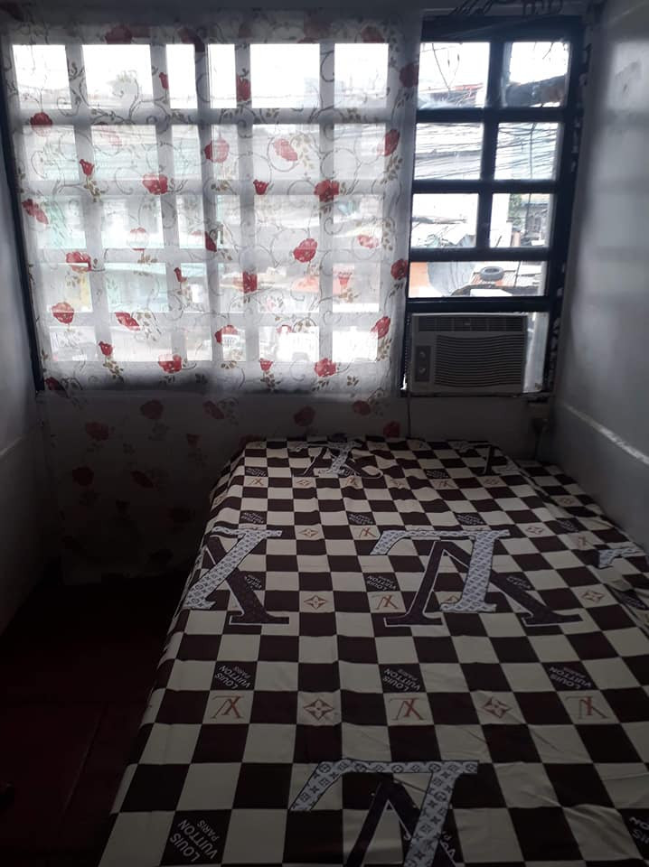 Room for rent in M. dela Cruz Street, Pasay, Metro Manila