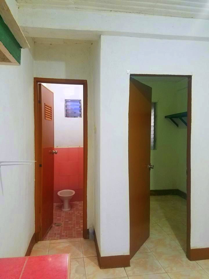 1 Bed 1 Bath Apartment/condo