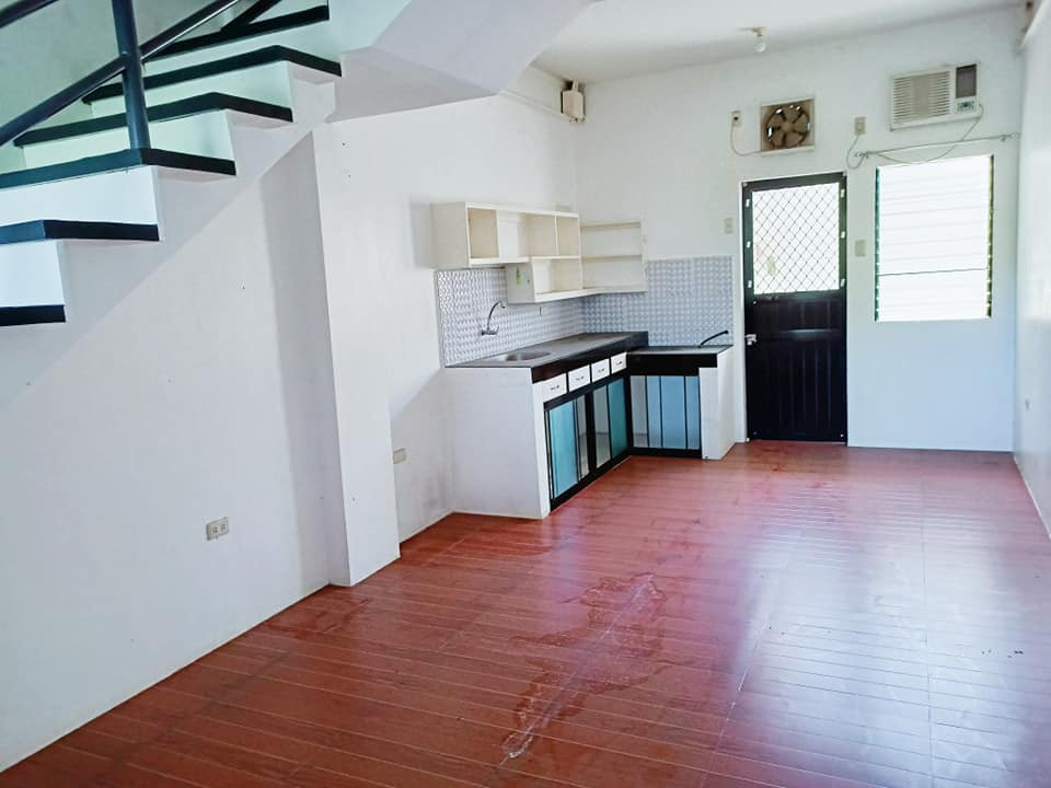 FOR RENT. 2STOREY,GATED HOUSE AT DONA LUISA II, MATINA. NEAR SM ECOLAND