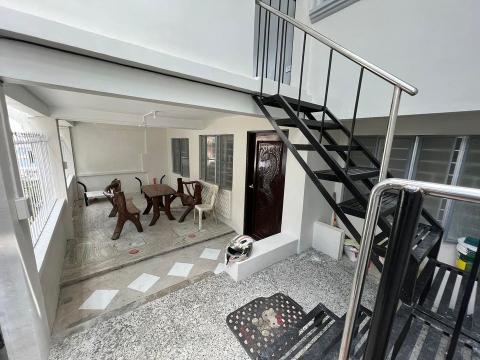 Gallery 2