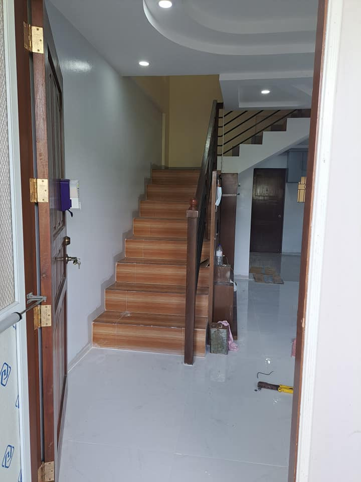 Gallery 2