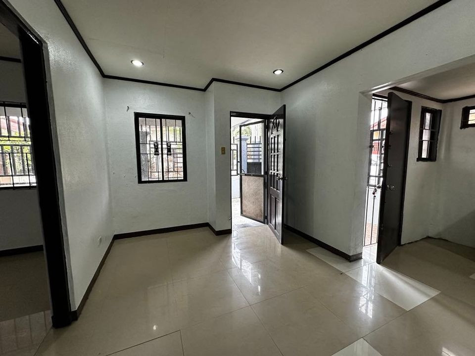 Gallery 4
