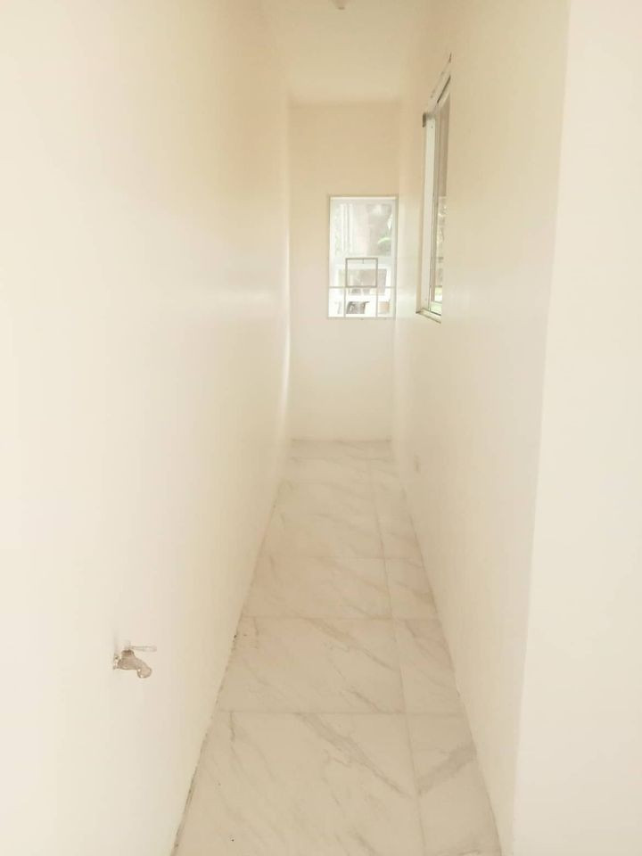 Gallery 5