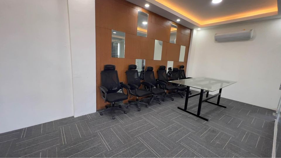 Office For Rent - 2nd Floor