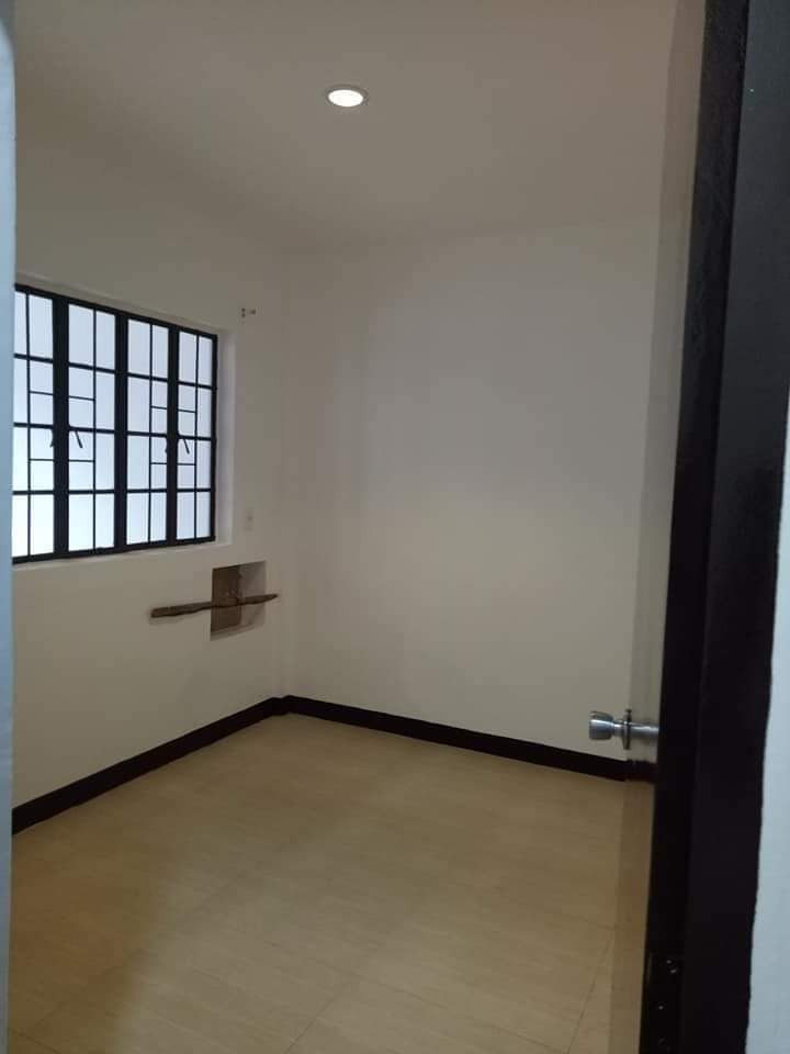Gallery 5