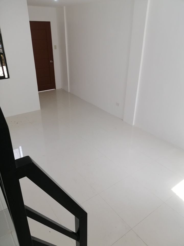 Gallery 4