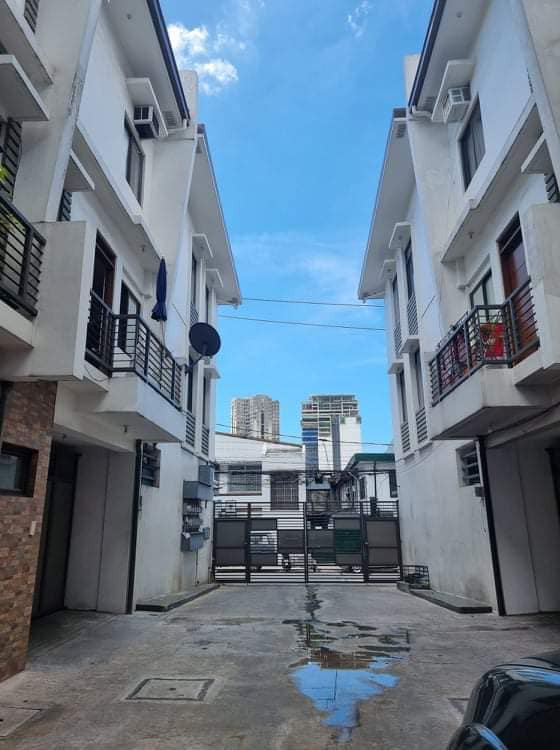 3-Storey Townhouse Unit for Rent