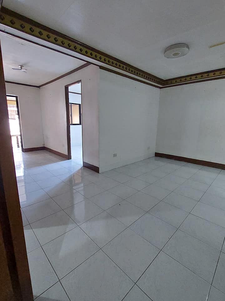 Gallery 5