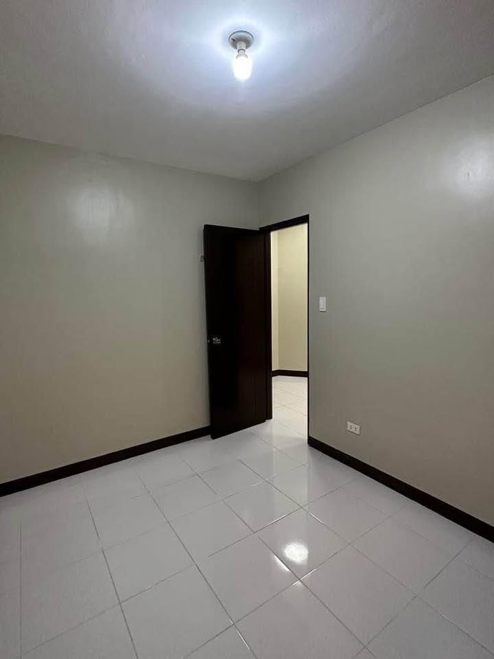 Gallery 3