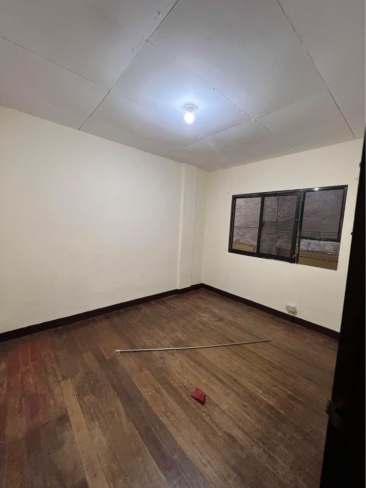 Gallery 4