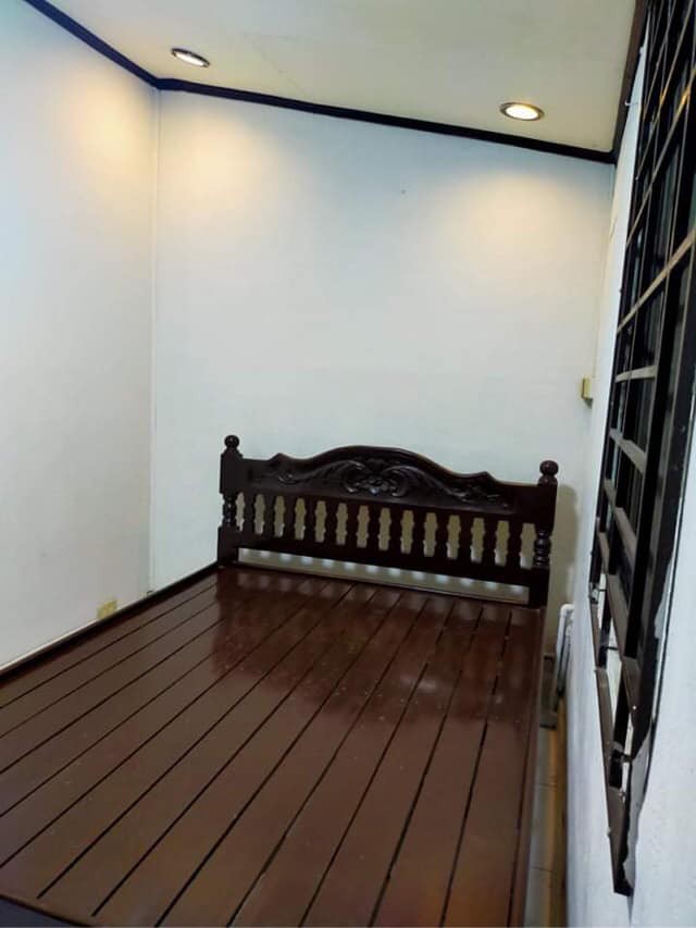 Gallery 4