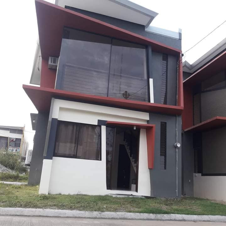 Gallery 5