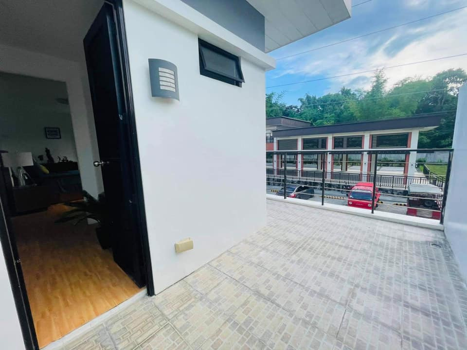 Gallery 3