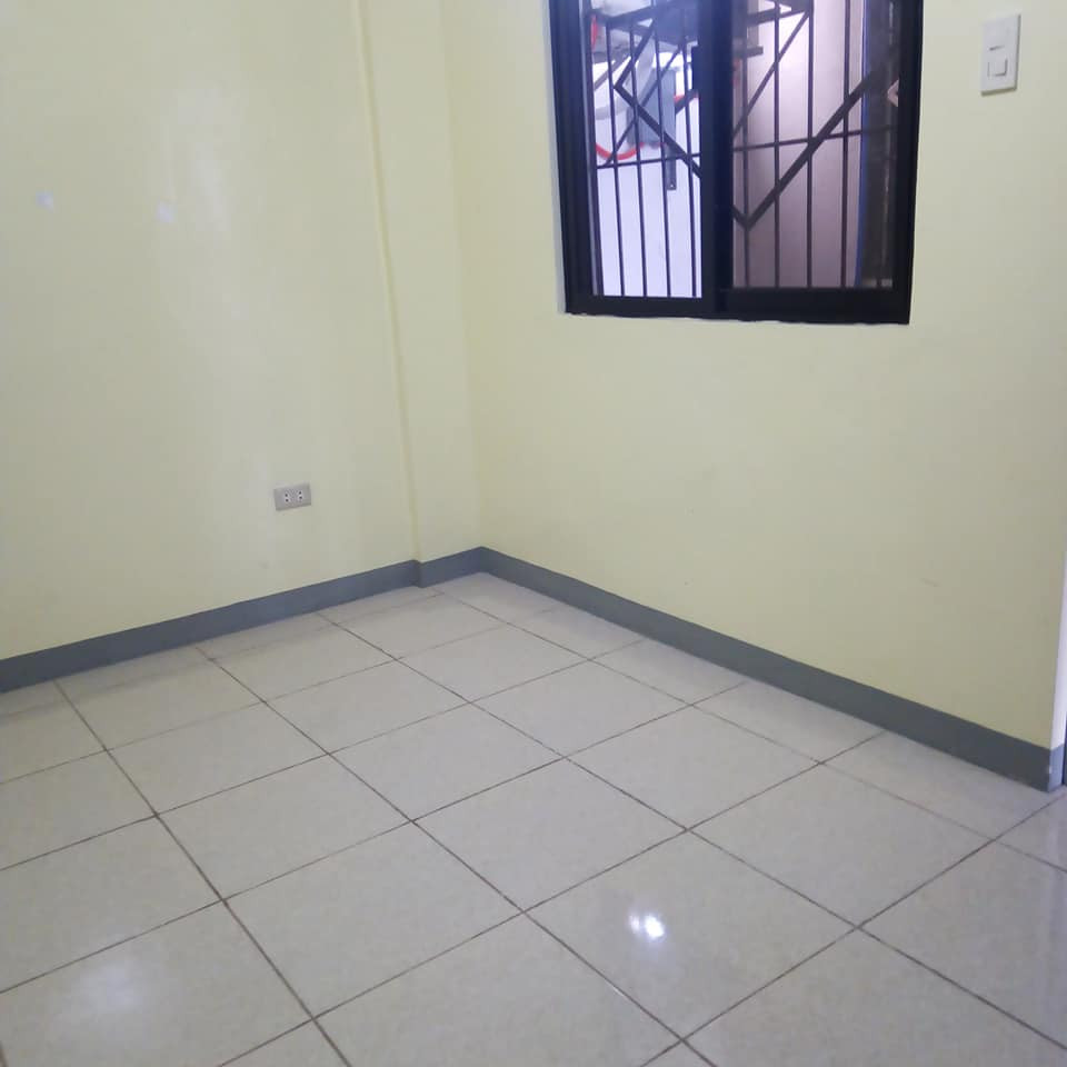 Gallery 5