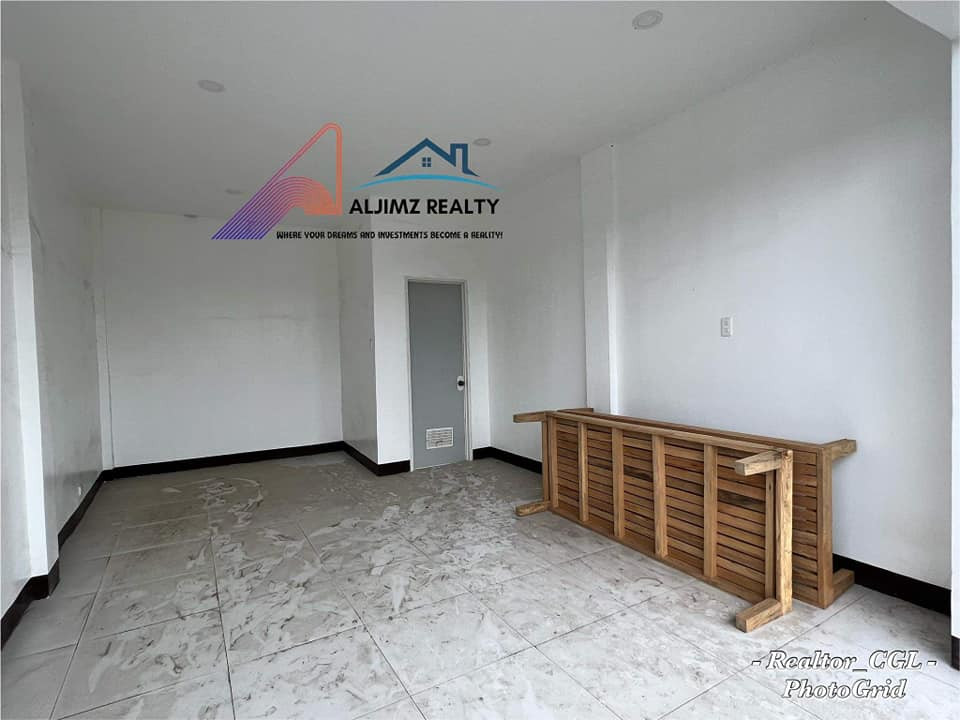 Commercial Space for rent