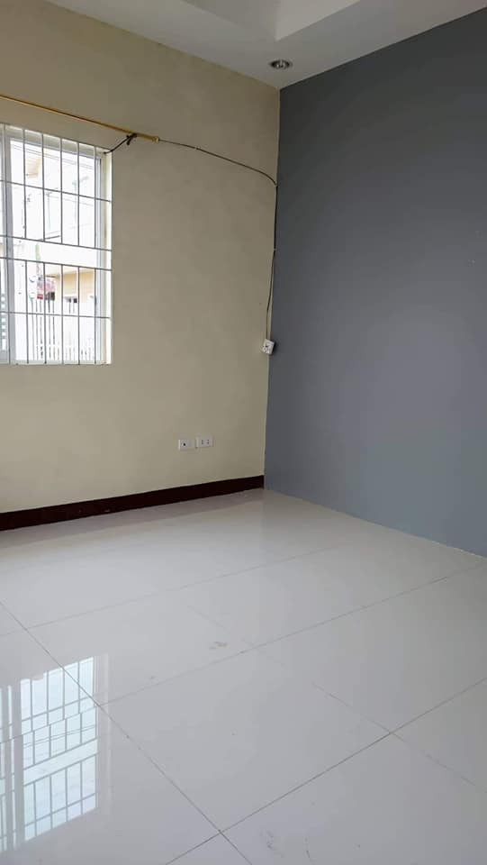 Gallery 4