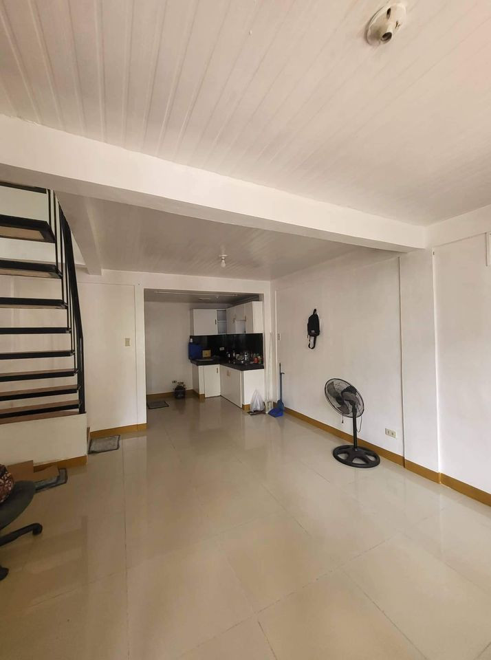 Gallery 2