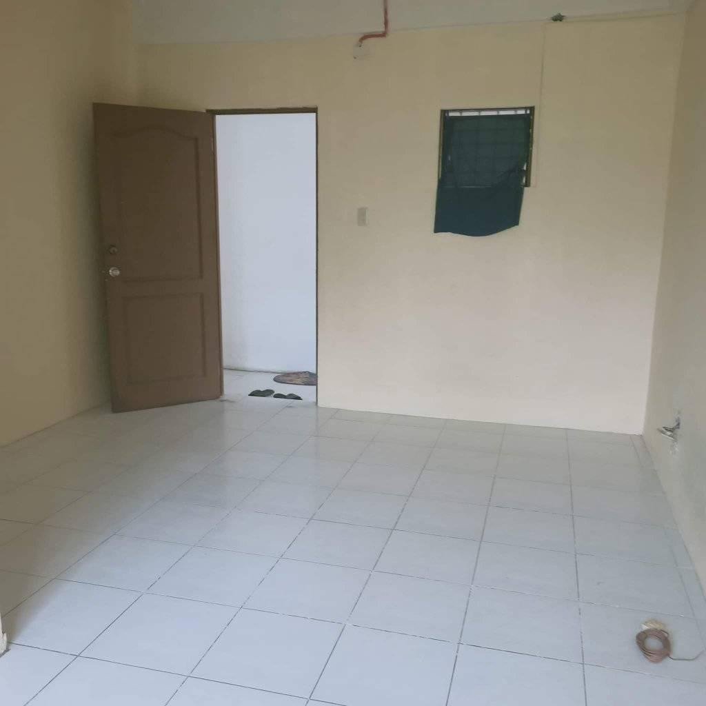 4 Rent Studio Type 2nd flr in North Caloocan brgy 171 congress