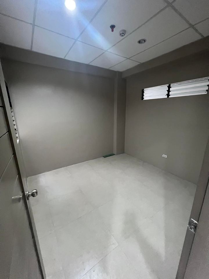 Gallery 4