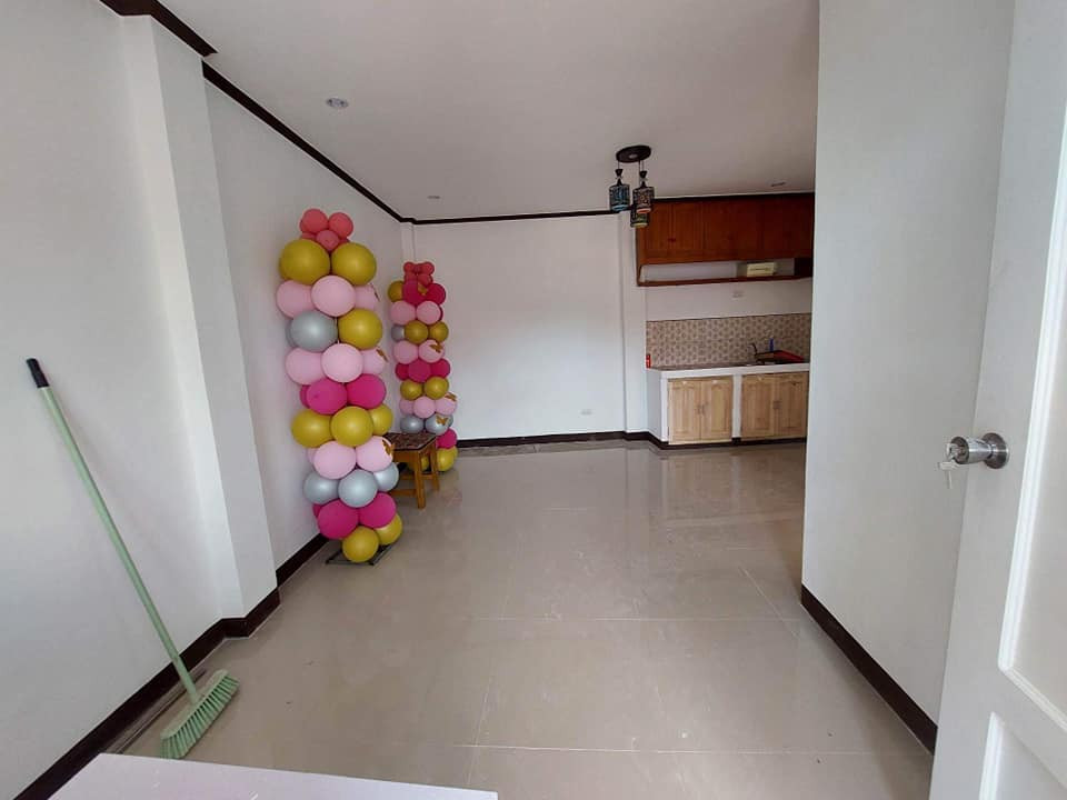 Gallery 5