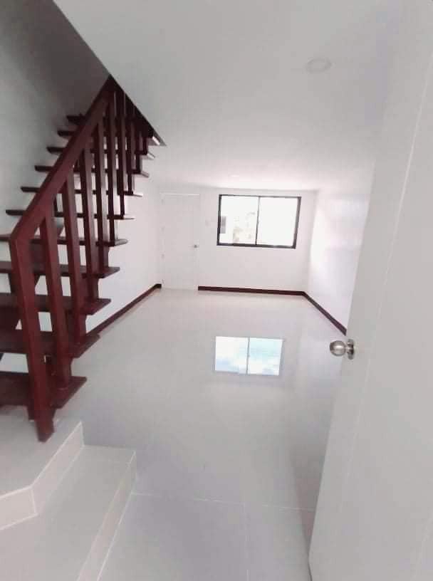 Gallery 2