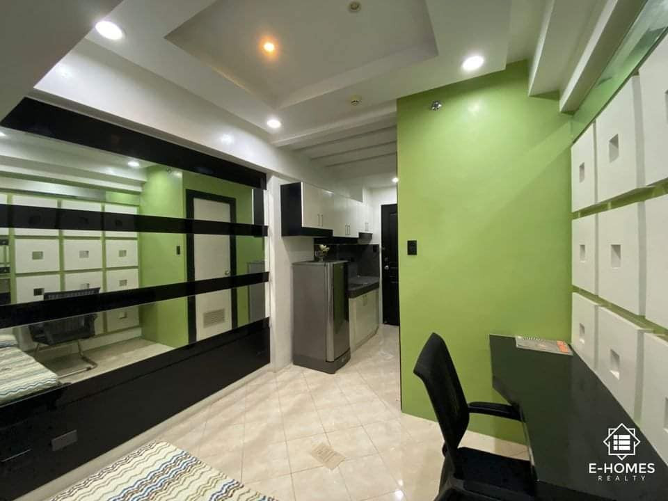 Gallery 2