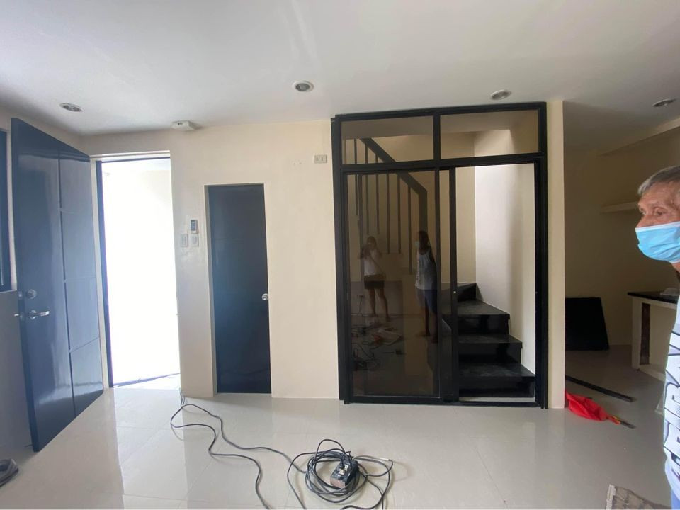 Gallery 2