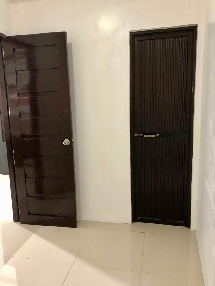 Gallery 2
