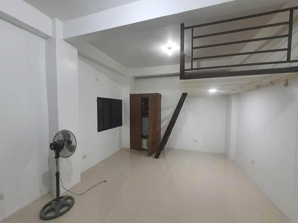 For Rent Apartment Loft Own Meralco PLDT Fiber Sta Ana Manila