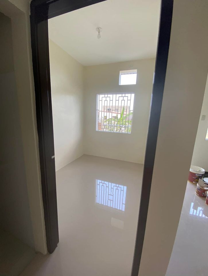 Gallery 5