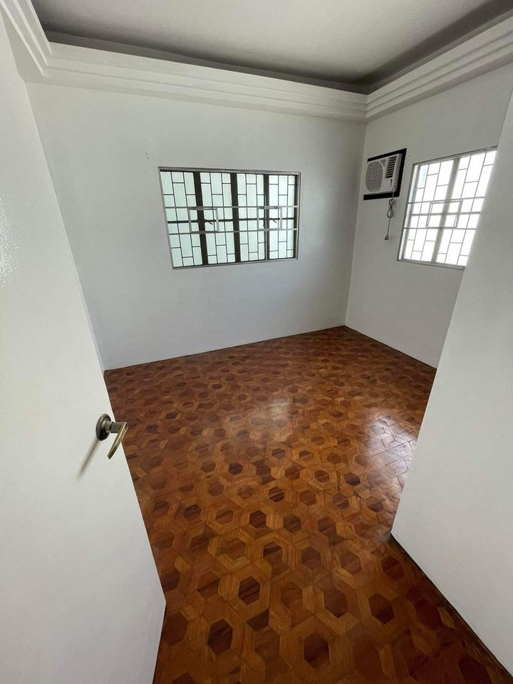 Gallery 3