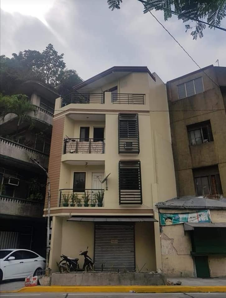 Studio unit for rent.