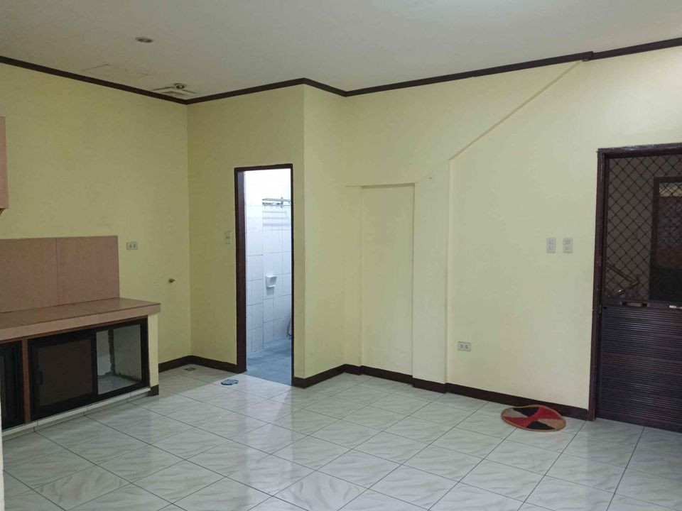 Gallery 4