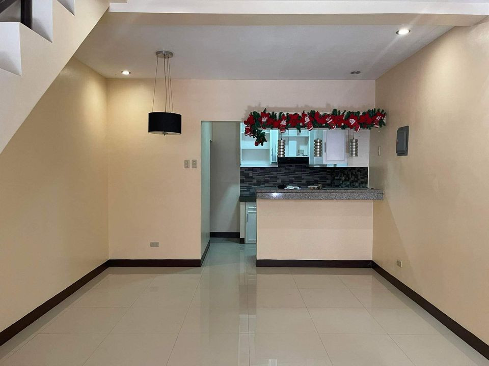 Gallery 4