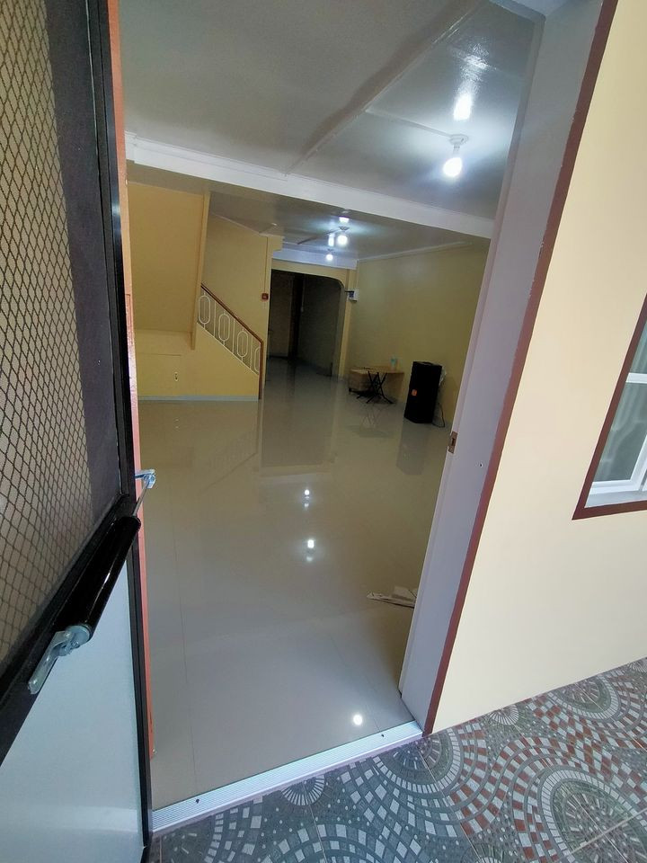 Gallery 4