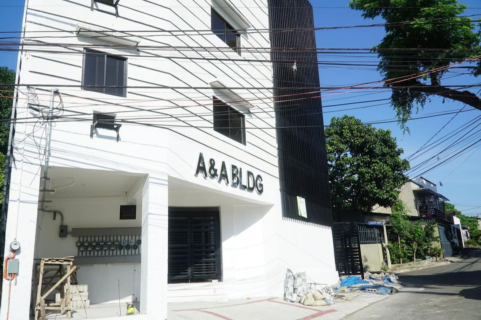 Apartment/Room/Condo Type for Rent